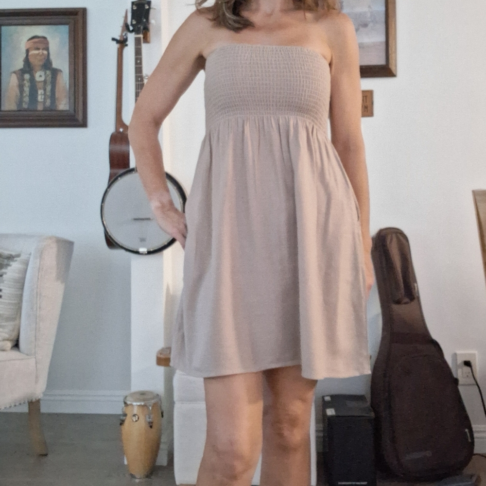 Kourt Portia Strapless Mini Dress with Pockets Tan Size XS